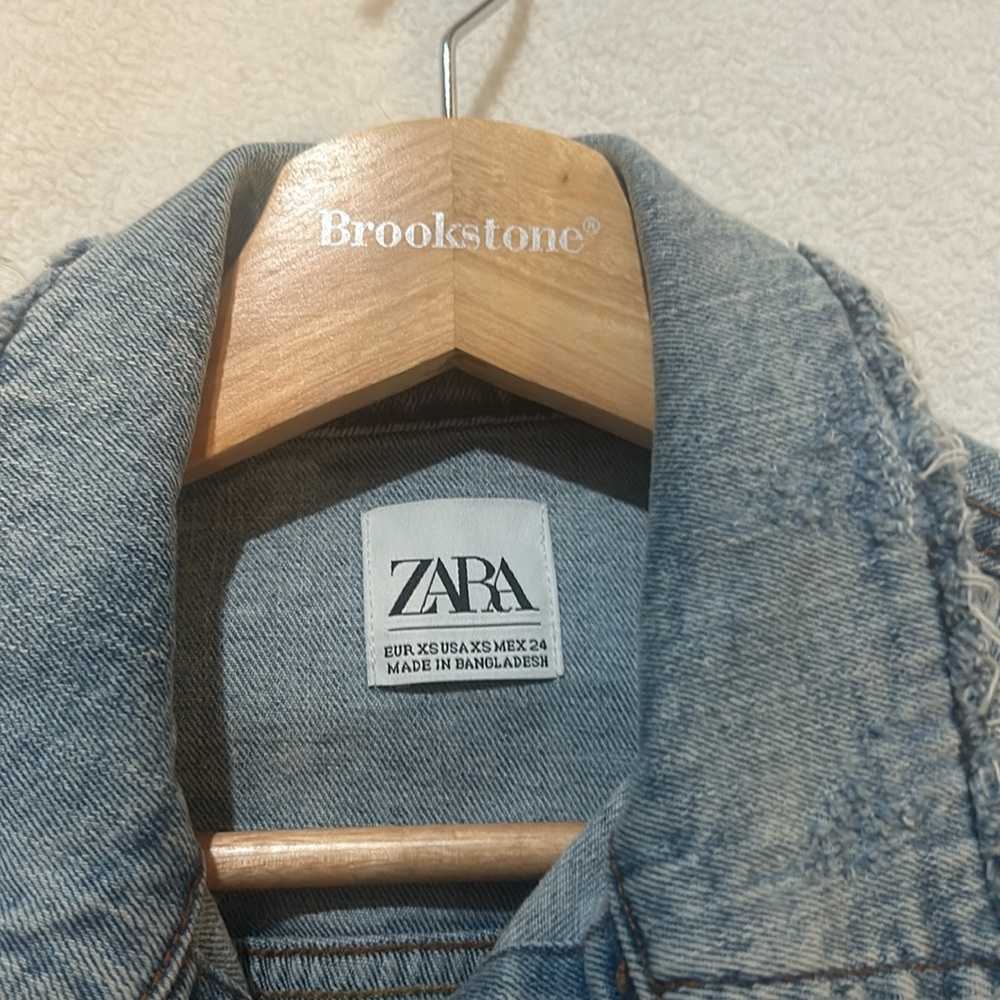 Jean jacket - Picture 3 of 4
